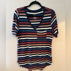 Maurices 24/7 v-neck tunic tee. Super soft. Excellent used condition.